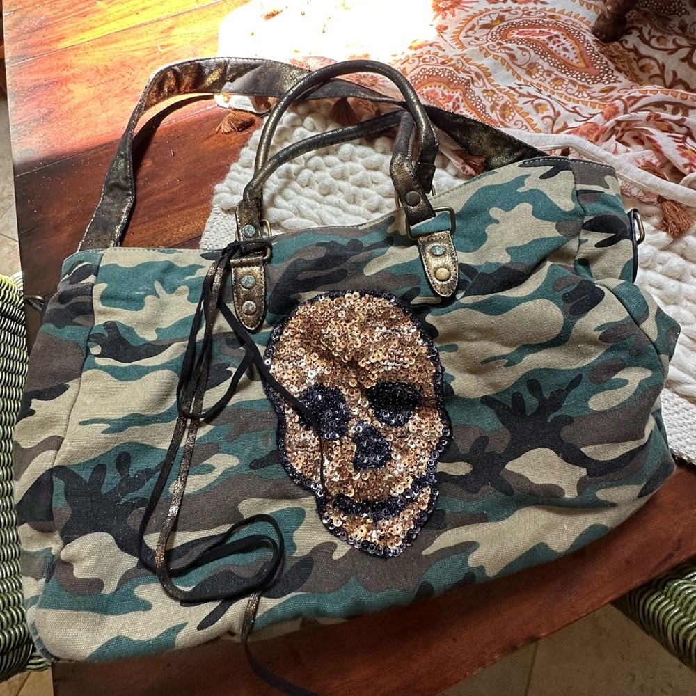 Menu Camouflage camo skull skeleton tote bag messenger handbag rare laptop